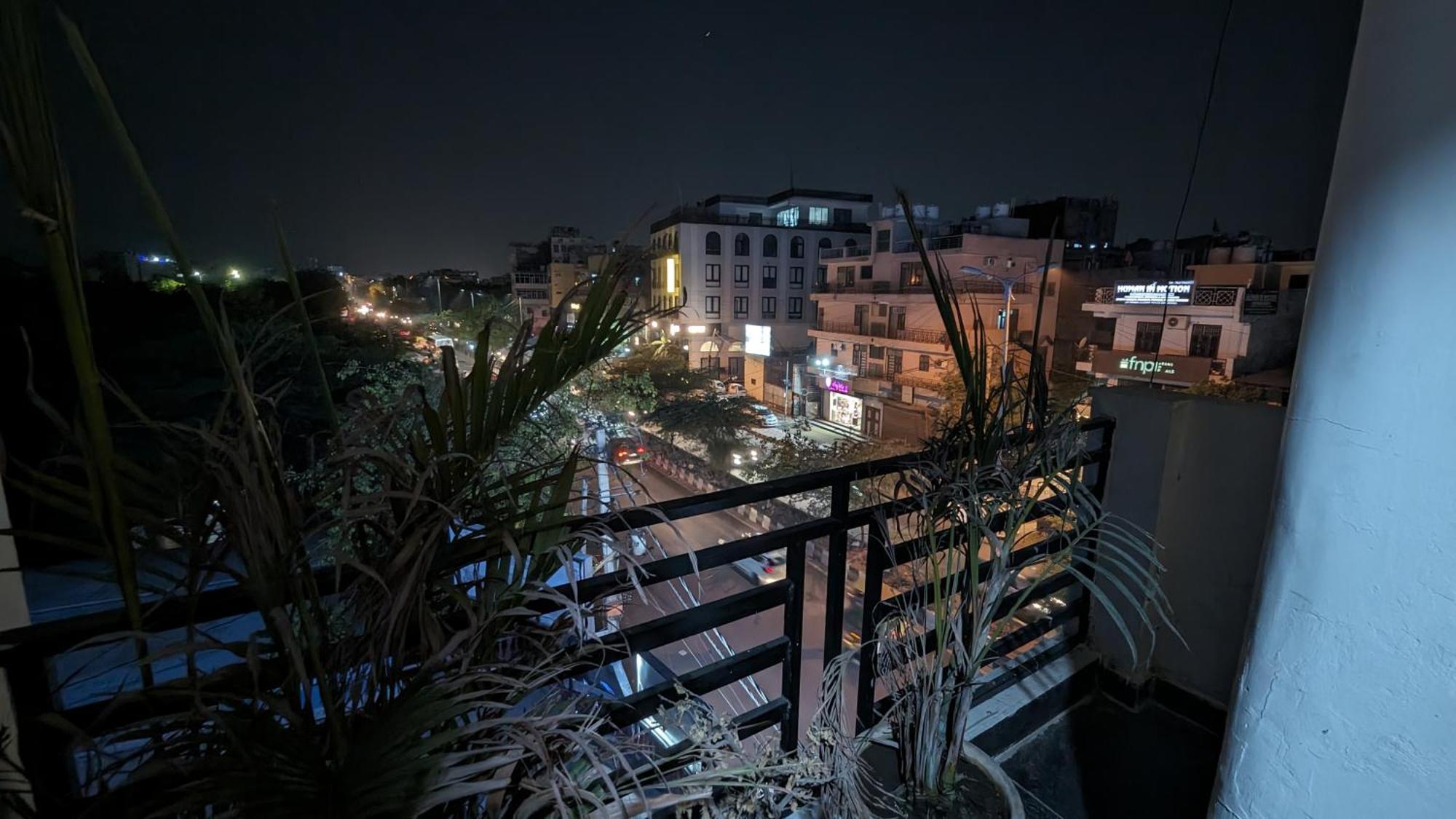 Hotel Aron By The Premium Villa New Delhi Buitenkant foto