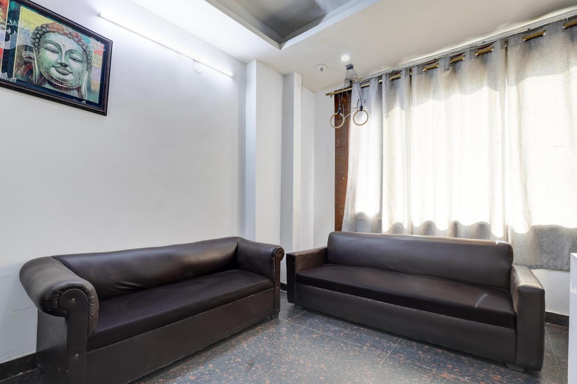 Hotel Aron By The Premium Villa New Delhi Buitenkant foto